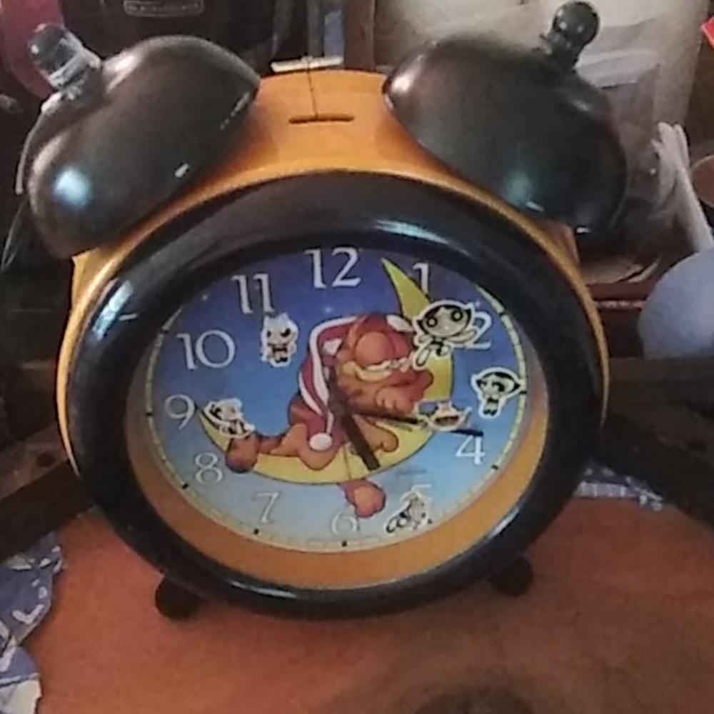 Vintage jumbo alarm clock from 70s